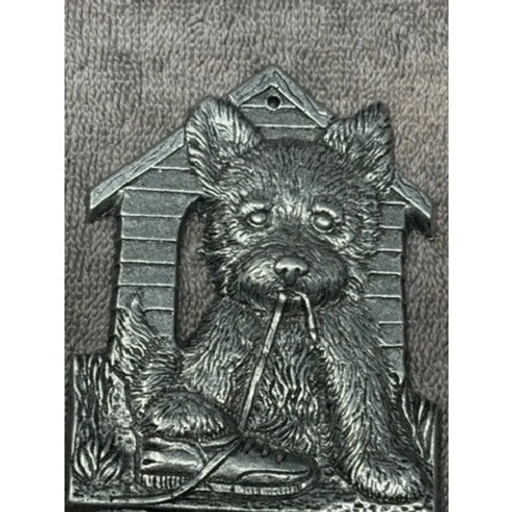 Vintage 90s Dog Wall Hook Puppy Doghouse Coat Towel Key Hook Cast Metal 5